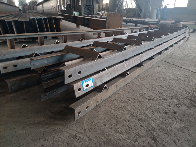 鋼構(gòu)工程 柱間支撐